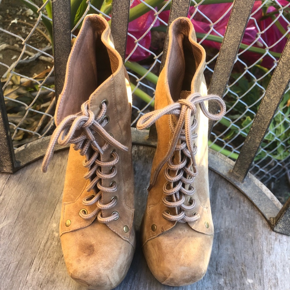 Used Jeffrey Campbell Litas